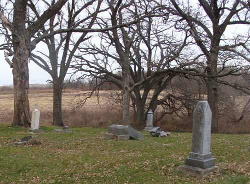 Highland Cemetery Photo